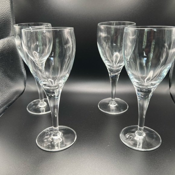 Other - Crystal long bowl wine glass set of 4